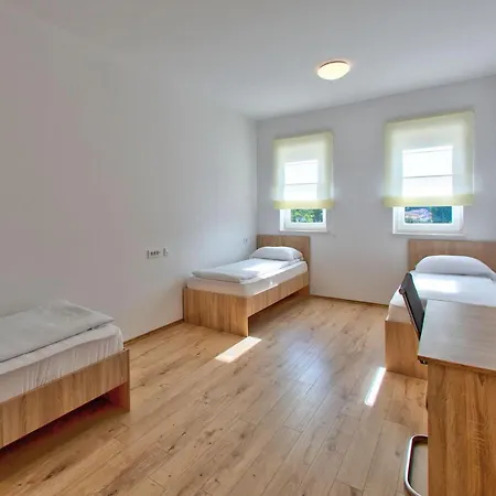 Dompes Alojamento de Acomodação e Pequeno-almoço 4*